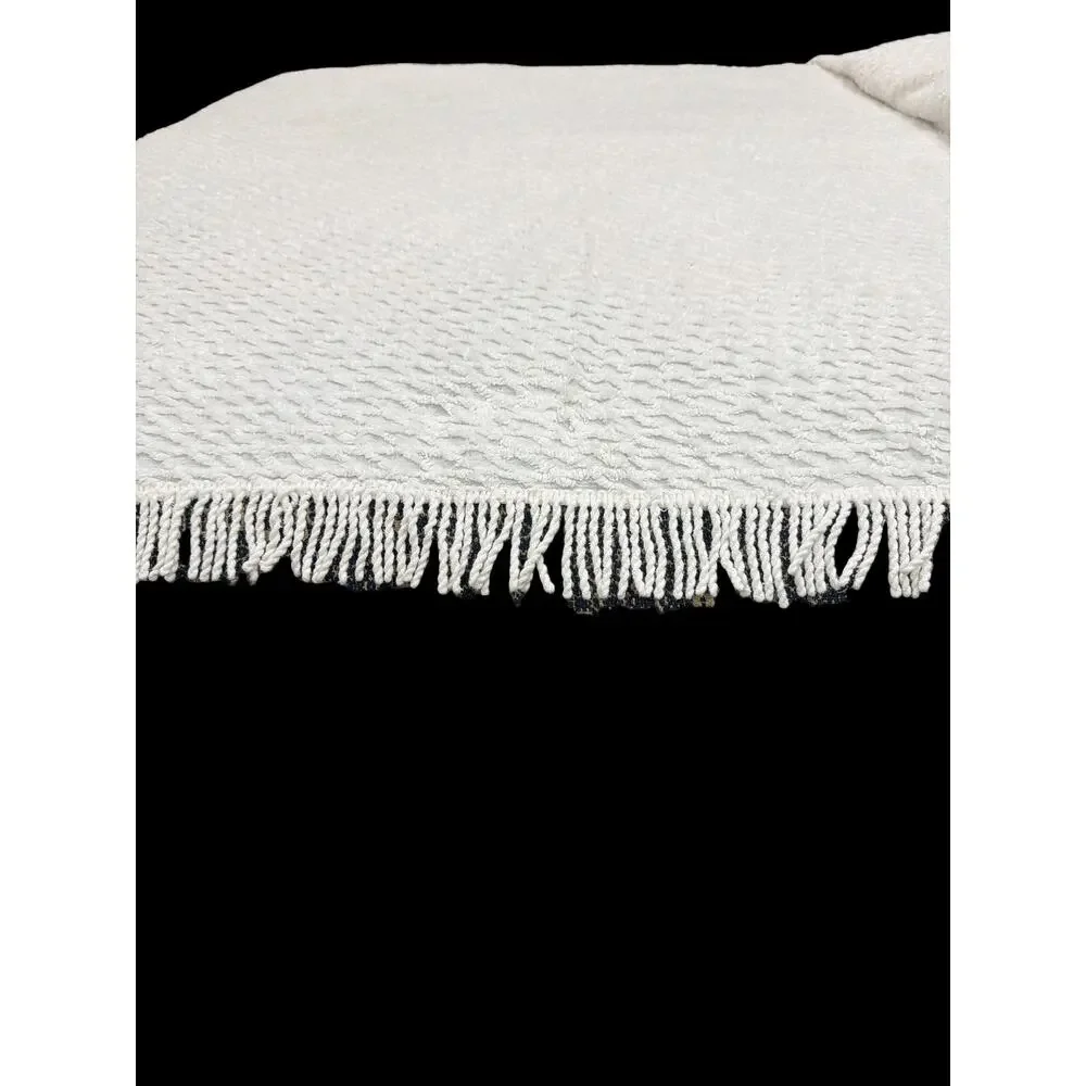 Vintage White Chenille Bedspread Queen Size 82x104 Crosshatch Fringe Cotton MCM
